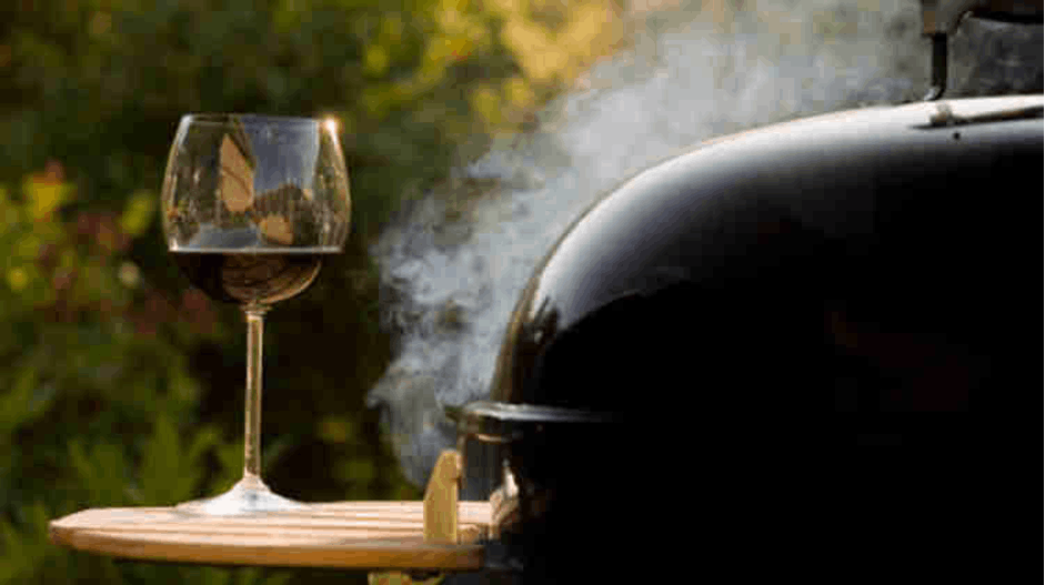 Come scegliere un buon vino per la griglia